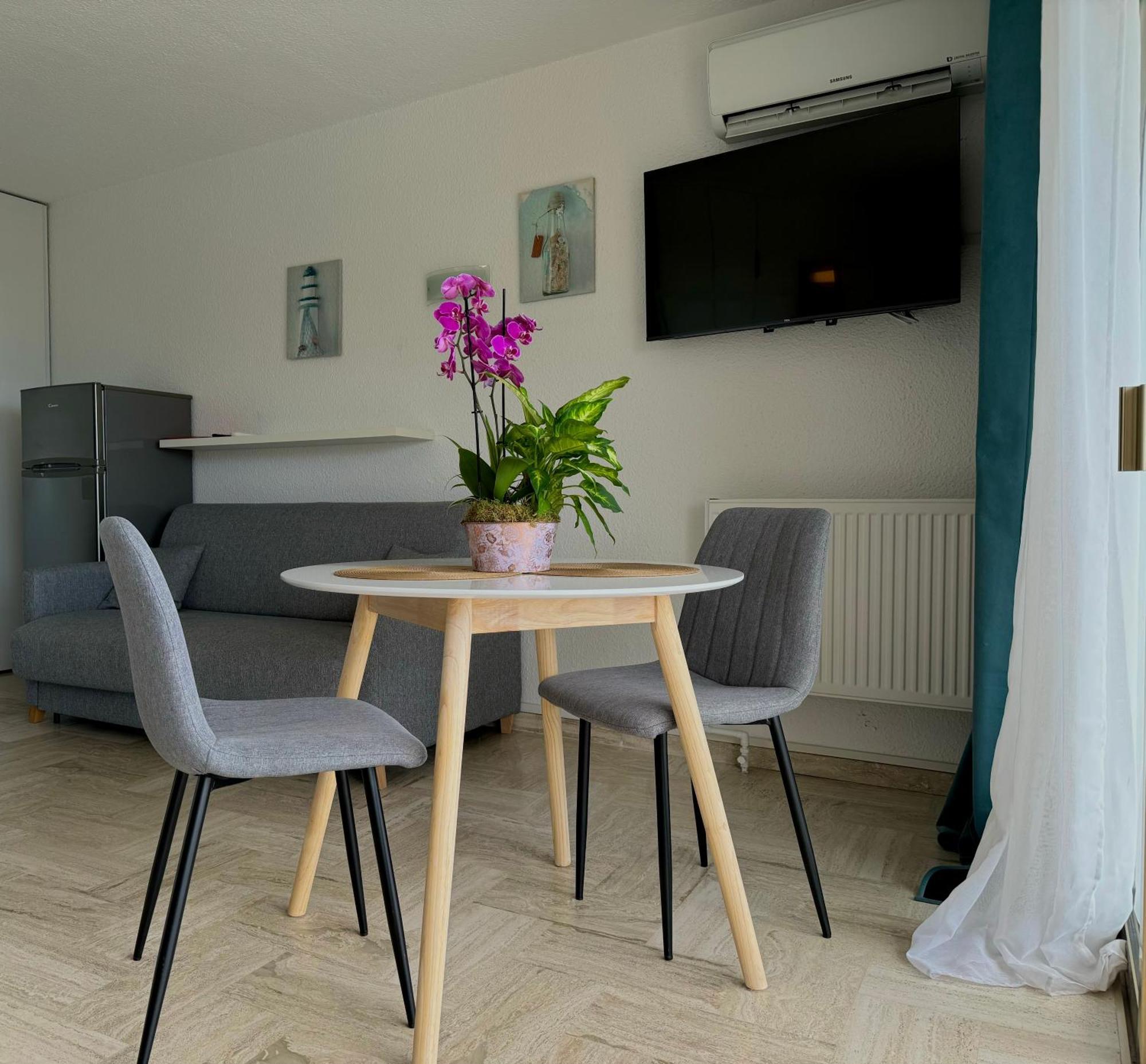 Apartment My Resid Cannes Marina Vue *